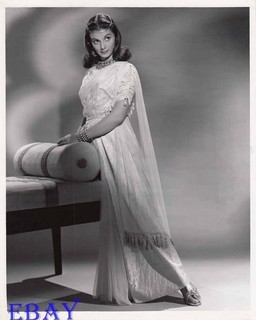 Pier Angeli feet photo 19