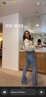 Pierson Wodzynski feet photo thumbnail