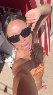 Pierson Wodzynski feet photo thumbnail