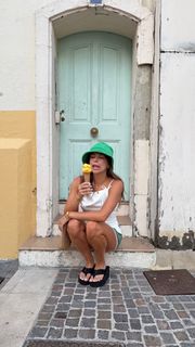 Pierson Wodzynski feet photo thumbnail