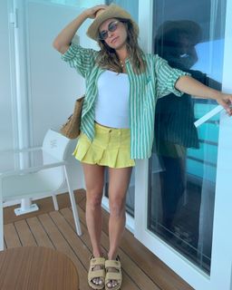 Pierson Wodzynski feet photo thumbnail