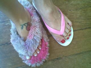 Pietra Príncipe feet photo thumbnail