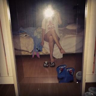 Pietra Príncipe feet photo thumbnail