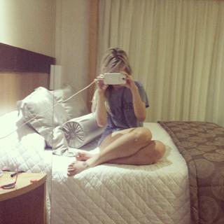 Pietra Príncipe feet photo thumbnail