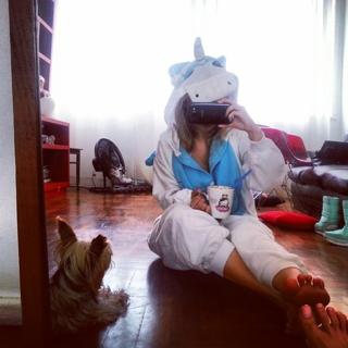 Pietra Príncipe feet photo thumbnail