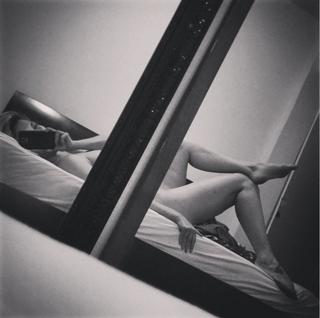 Pietra Príncipe feet photo thumbnail