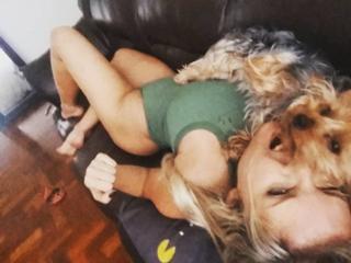 Pietra Príncipe feet photo thumbnail