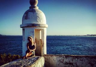 Pietra Príncipe feet photo thumbnail