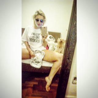 Pietra Príncipe feet photo thumbnail