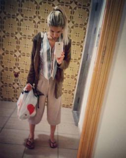 Pietra Príncipe feet photo thumbnail