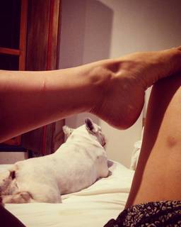 Pietra Príncipe feet photo thumbnail