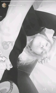 Pietra Príncipe feet photo thumbnail