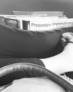 Pietra Príncipe feet photo thumbnail