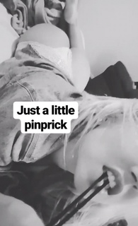 Pietra Príncipe feet photo thumbnail