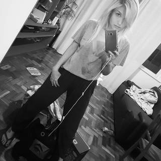 Pietra Príncipe feet photo thumbnail