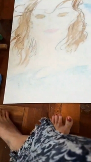 Pietra Príncipe feet photo thumbnail