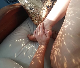 Pietra Príncipe feet photo thumbnail