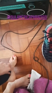 Pietra Príncipe feet photo thumbnail