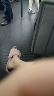 Pietra Príncipe feet photo thumbnail