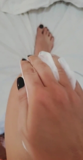 Pietra Príncipe feet photo thumbnail