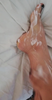 Pietra Príncipe feet photo thumbnail