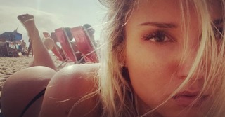 Pietra Príncipe feet photo thumbnail