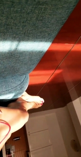 Pietra Príncipe feet photo thumbnail