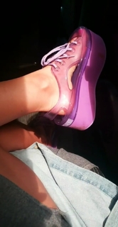 Pietra Príncipe feet photo thumbnail