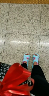 Pietra Príncipe feet photo thumbnail