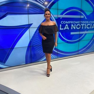 Pilar Núñez feet photo 7