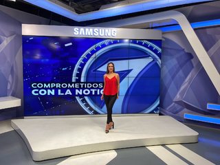 Pilar Núñez feet photo 2