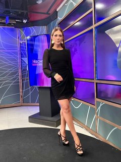 Pilar Núñez feet photo 3