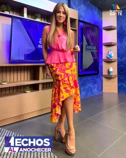 Pilar Núñez feet photo 9