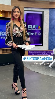 Pilar Núñez feet photo 11