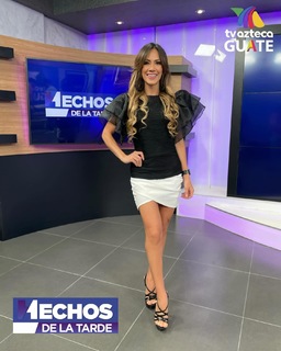 Pilar Núñez feet photo 6