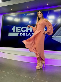Pilar Núñez feet photo 16