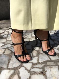 Pilar Rubio feet photo thumbnail