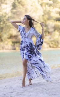 Pilar Rubio feet photo thumbnail