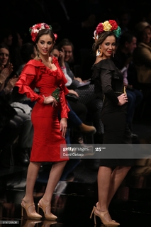 Pilar Rubio feet photo thumbnail