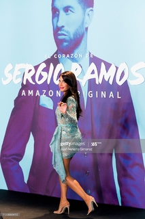 Pilar Rubio feet photo thumbnail