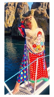 Pinar Altug feet photo thumbnail
