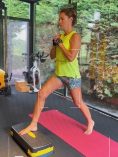 Pinar Altug feet photo thumbnail