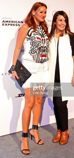 Pinar Altug feet photo thumbnail