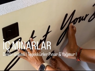 Pinar Altug feet photo thumbnail