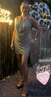 Pinar Altug feet photo thumbnail
