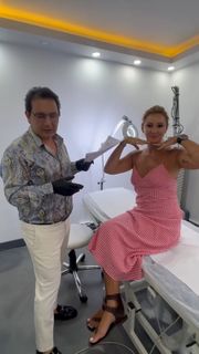 Pinar Altug feet photo thumbnail