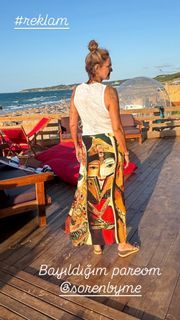 Pinar Altug feet photo thumbnail