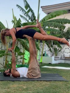 Pinar Altug feet photo thumbnail