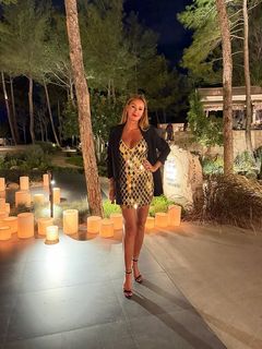 Pinar Altug feet photo thumbnail