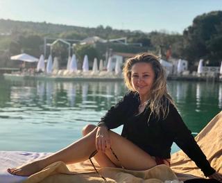 Pinar Aylin feet photo 5